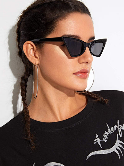 Plain Frame Flat Lens Cat Eye Sunglasses